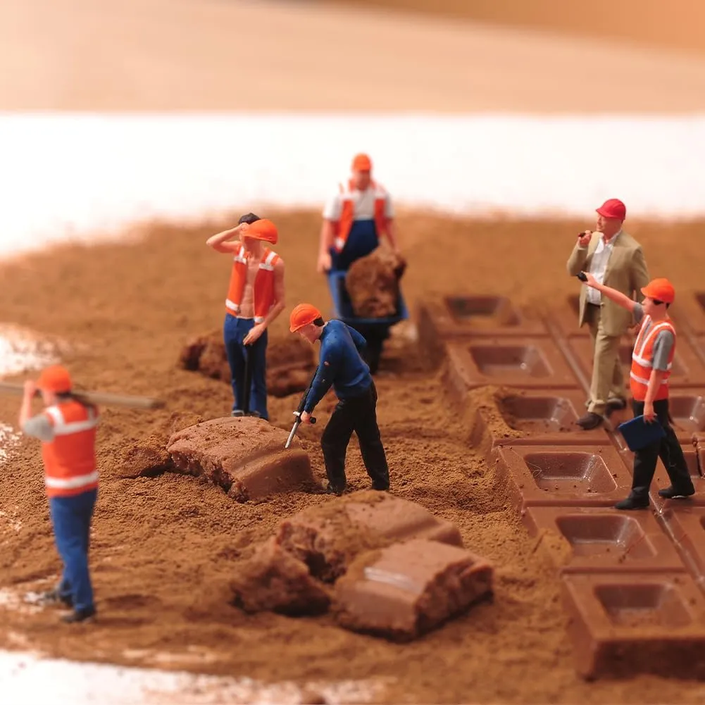 Building Site Craftsmen Figurines 6 Persons Team Set, Realistic Construction Worker Miniatures Figurine for Model Enthusiasts Dioramas (1/64 Painted A)