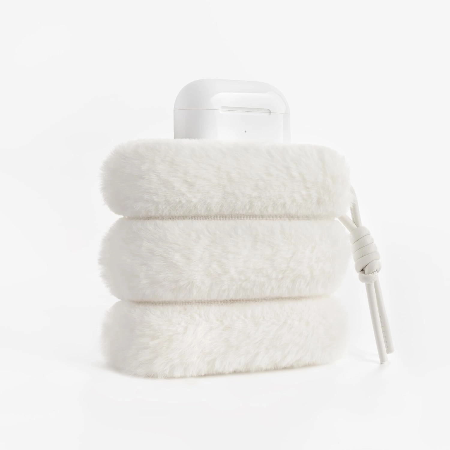 Comfyable Faux Fur Cute Coin Purse Pouch Change Holder For Women, Small Organizer with Magnetic Closure, Lanyard, Storage for Airpods, USB Flash Drive, Lipstick, Card, Key, Daily Items, Rice