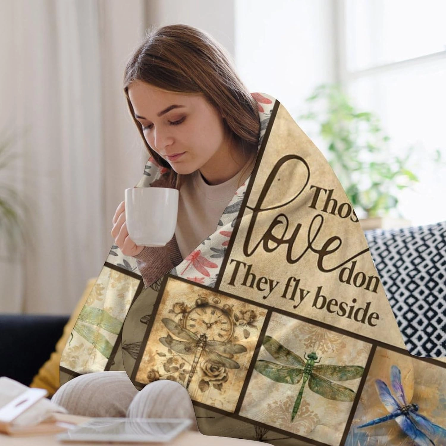 Dragonfly Print Blanket Dragonflies Memorial Throw Blankets Gifts for Couch Sofa Bed Stuff Decor Lightweight Soft Cozy Fleece Plush Warm Flannel Bedding for Lover Men Women Teen Adults 40"x50"