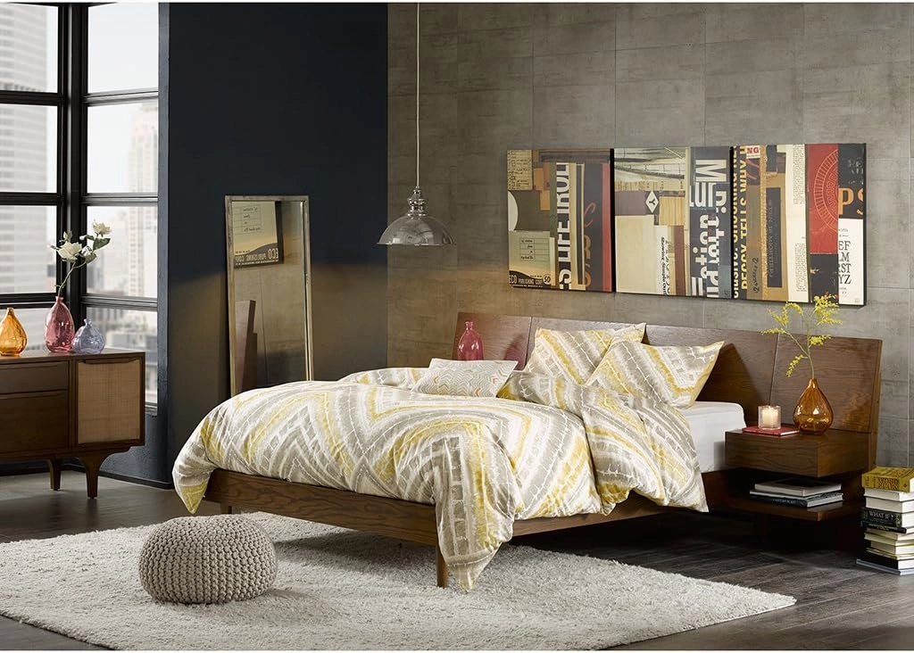 Elegant Clark King Bed Set with Integrated Nightstands for Enhanced Bedroom Comfort, Functional Storage, and Modern Design