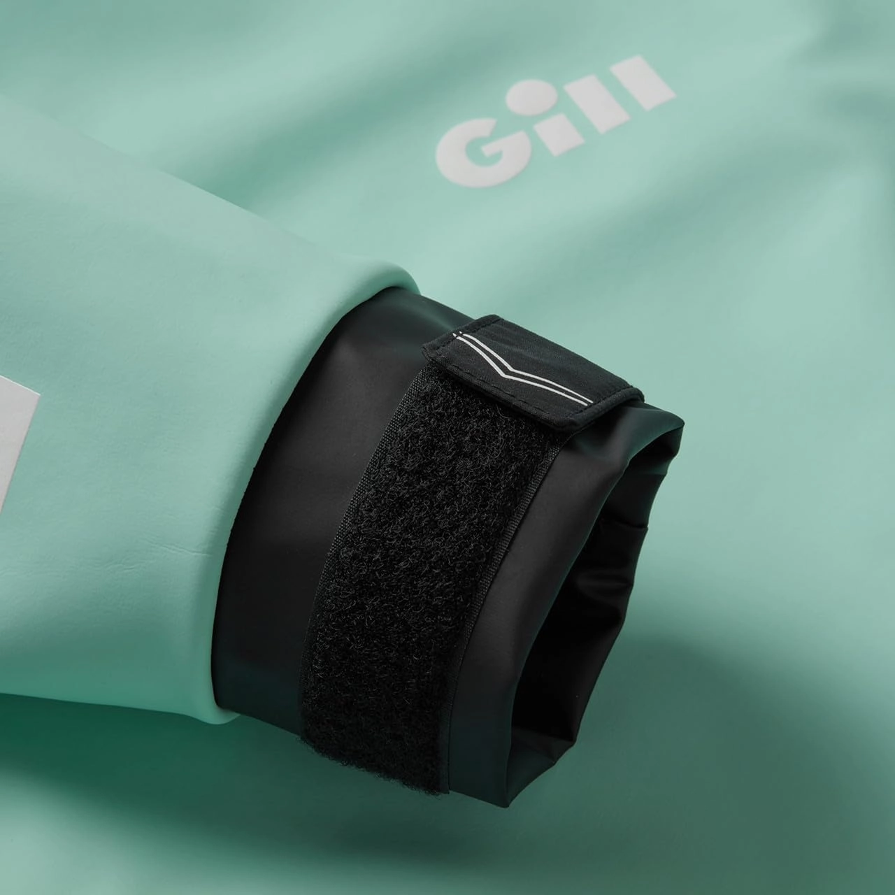 Gill Unisex 2 Layer ThermoShield Top - Water Resistant & Thermal for Watersports, Sailing, Paddlesports, Kayaking, Windsurfing