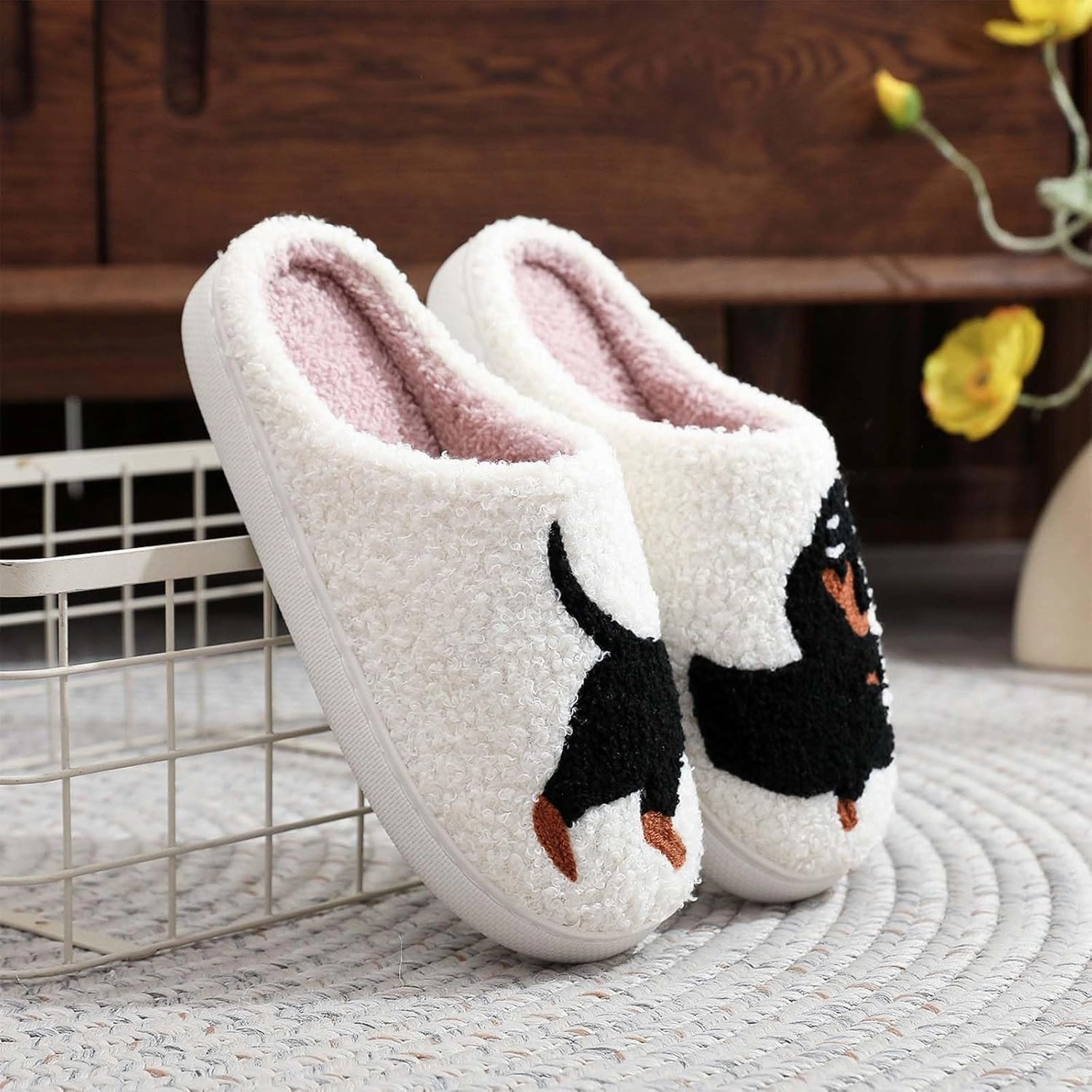 Highland Cow Slippers for Women Plush Scottish Highland Cow Animal Slippers Warm Non Slip Home Indoor Slippers