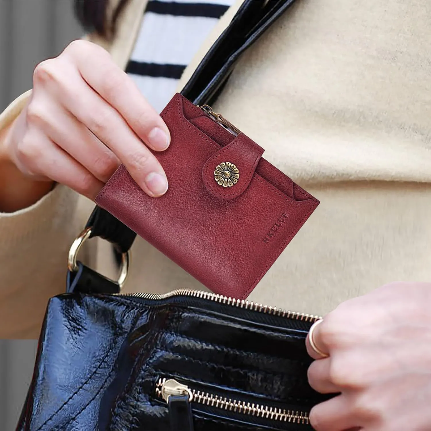 HKCLUF Wallet Women,Small Genuine Leather Bifold Wallet Womens,RFID Blocking Wallet for Women Card Holder Purse With Removable ID Window(red)