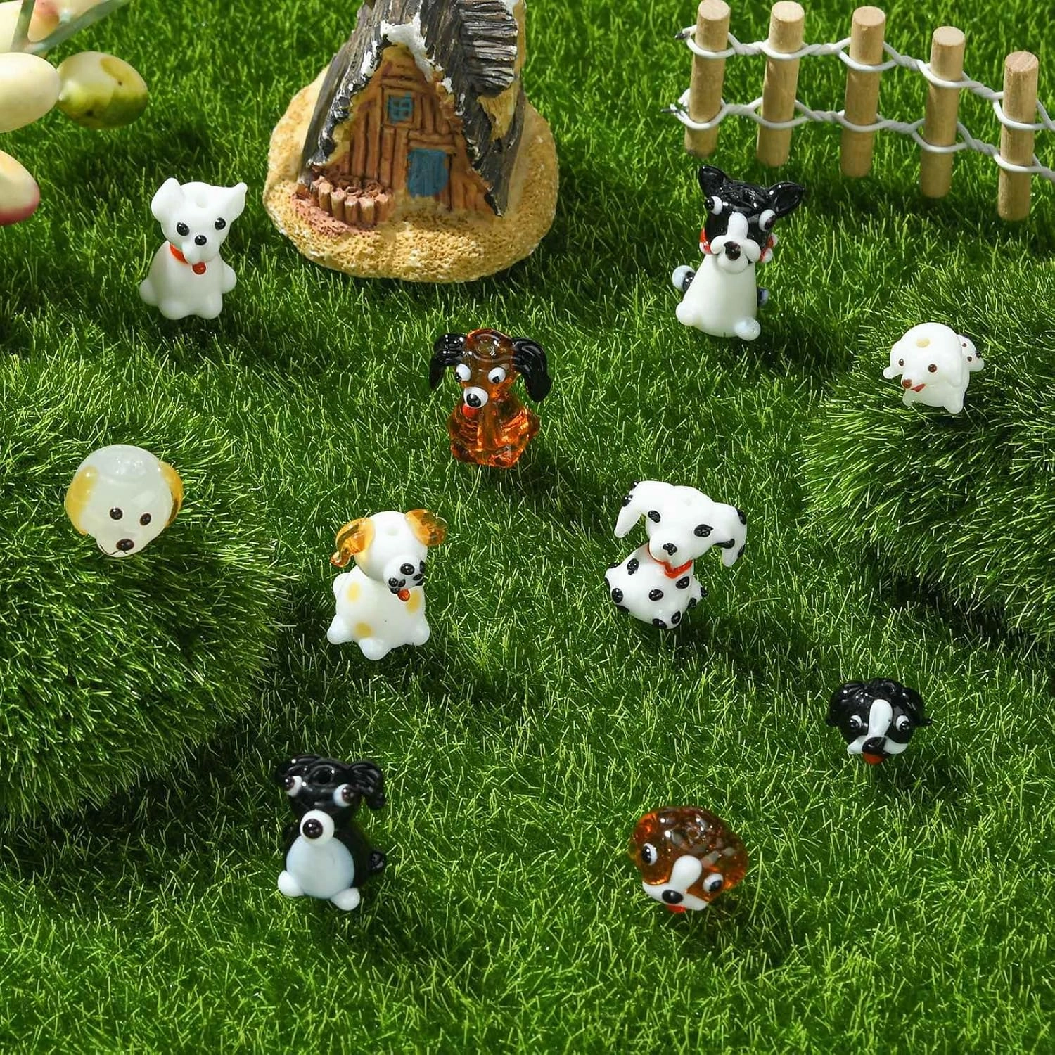 LiQunSweet 10 pcs 10 Styles Lovely Dog Theme Lampwork Beads Pet Animals Glass Beads for DIY Jewelry Making Bracelet Necklace Earring Crafts Bag Keychian Decor