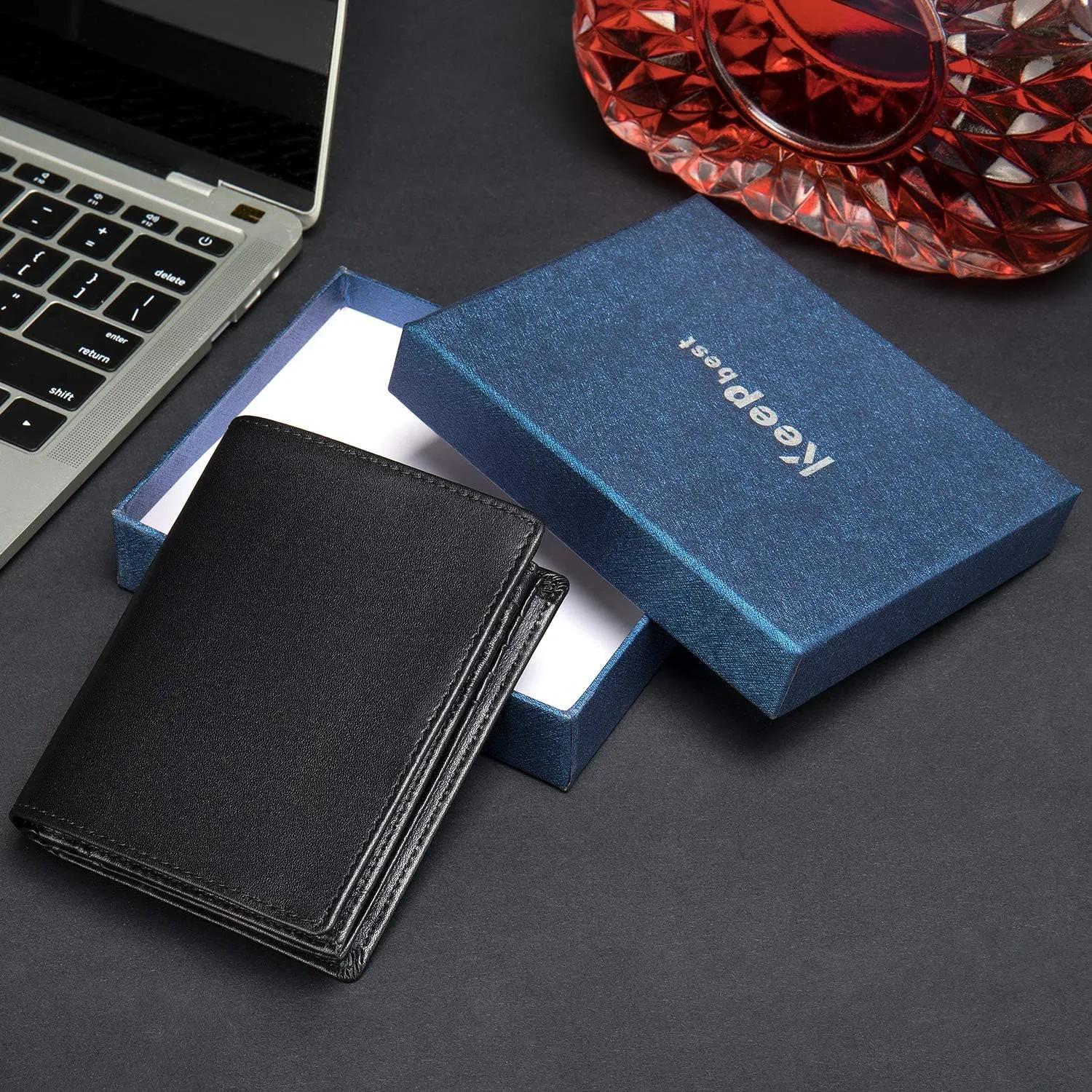 Mens Leather Bifold RFID Vertical Wallet Extra Large Capacity Card Holder with 16 Slots and ID Window