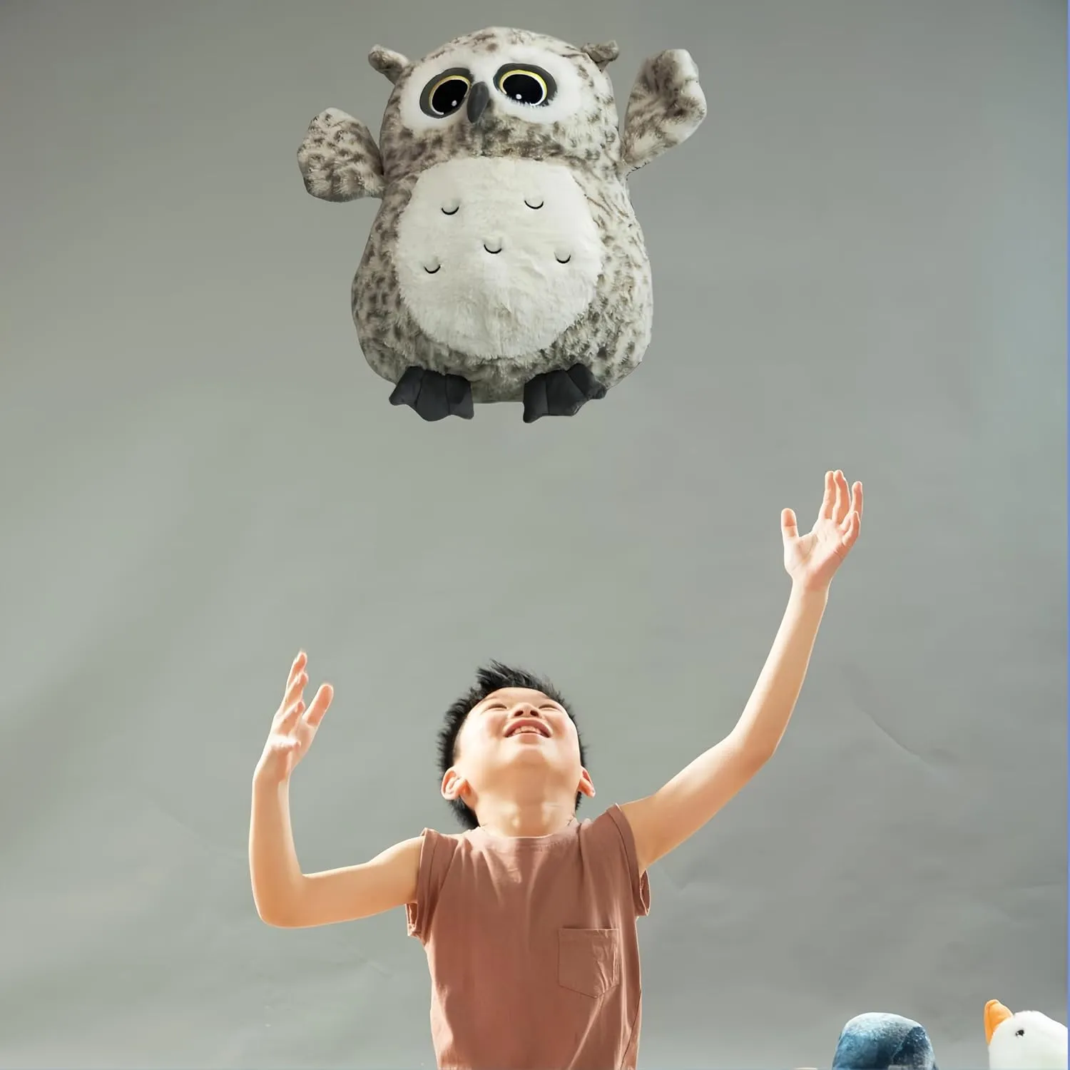 Ryttir 15.7 Inch Chubby Big Owl Stuffed Animal, Adventure Stuffed Owls Toy, Brave Boy's and Girl's Room Decor, Funny Gift for Kids and Women