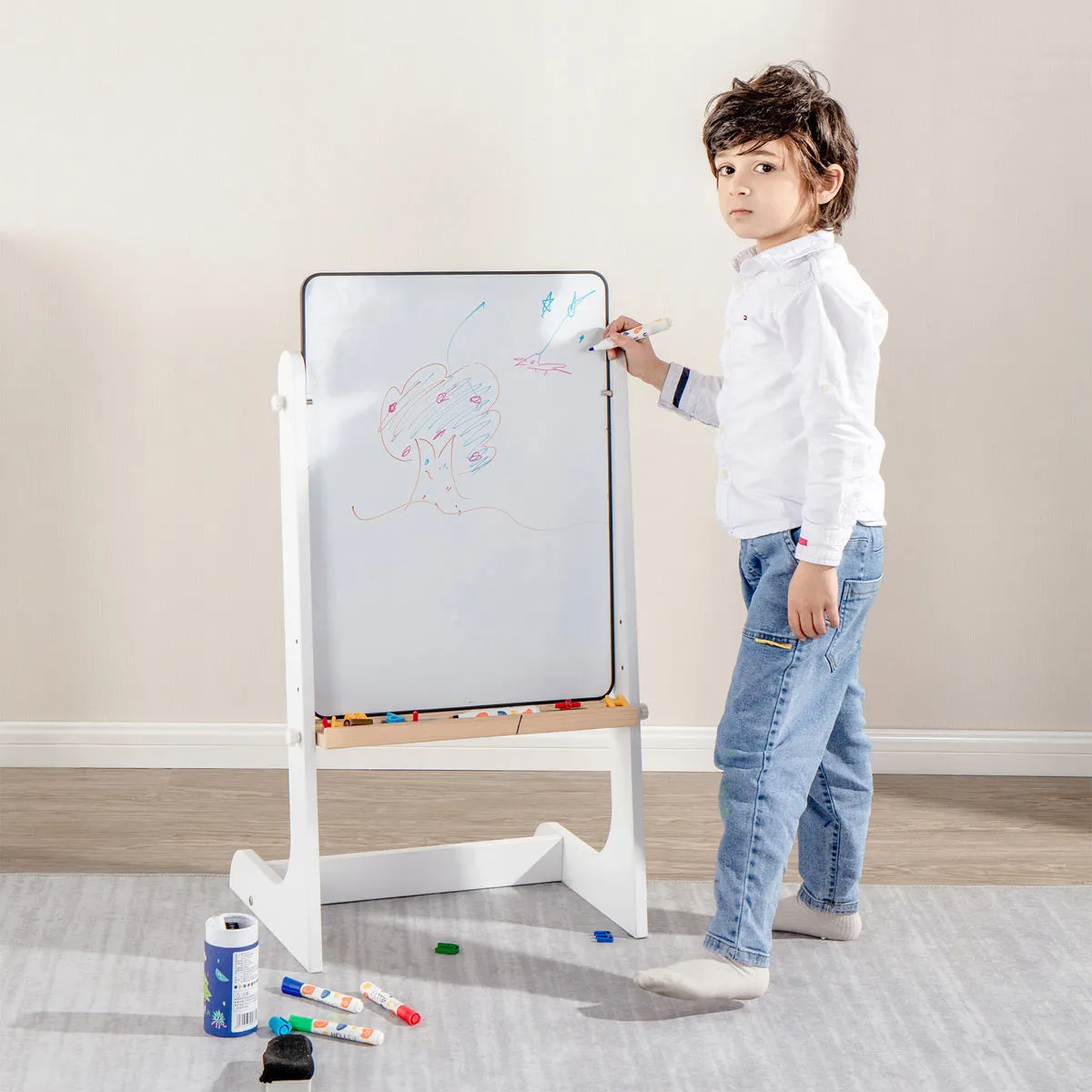 Tidy Magnetic Drawing Board