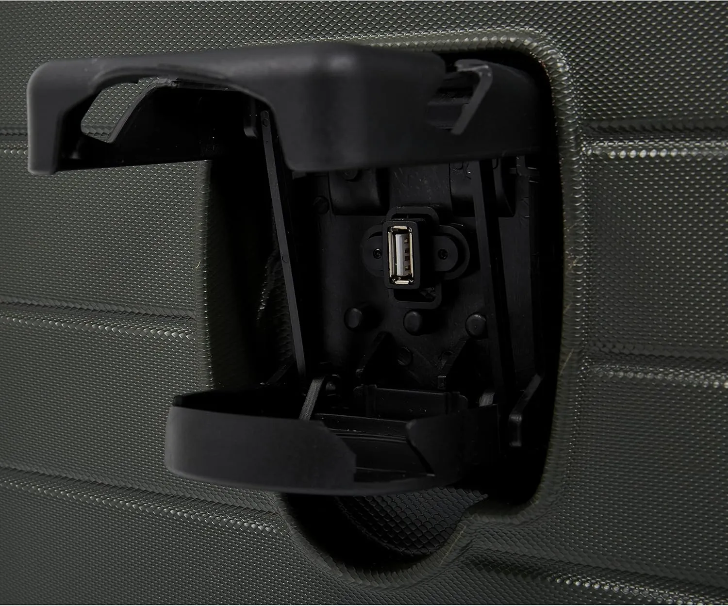 Wrangler Smart Luggage Cup Holder and USB Port, Deep Depths, 2 Piece Set