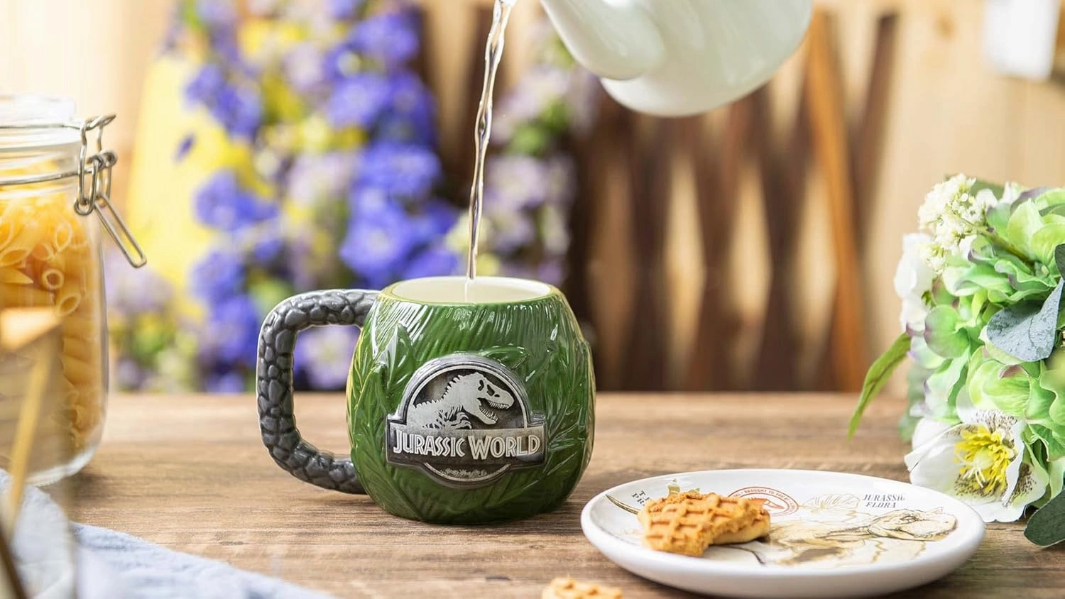 Zak Designs Jurassic World Dominion Movie Ceramic Sculpted Mug Set for Coffee, Tea, Breakfast or Dessert, 3D Character Collectible Keepsake (2-Piece, Non BPA)