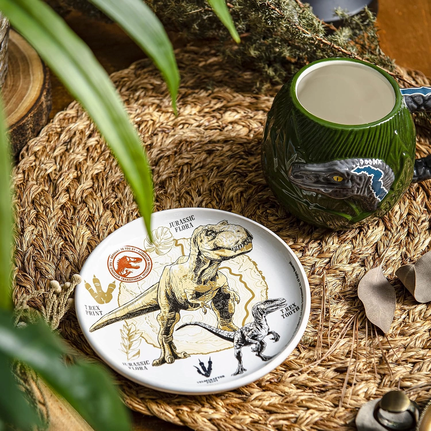 Zak Designs Jurassic World Dominion Movie Ceramic Sculpted Mug Set for Coffee, Tea, Breakfast or Dessert, 3D Character Collectible Keepsake (2-Piece, Non BPA)