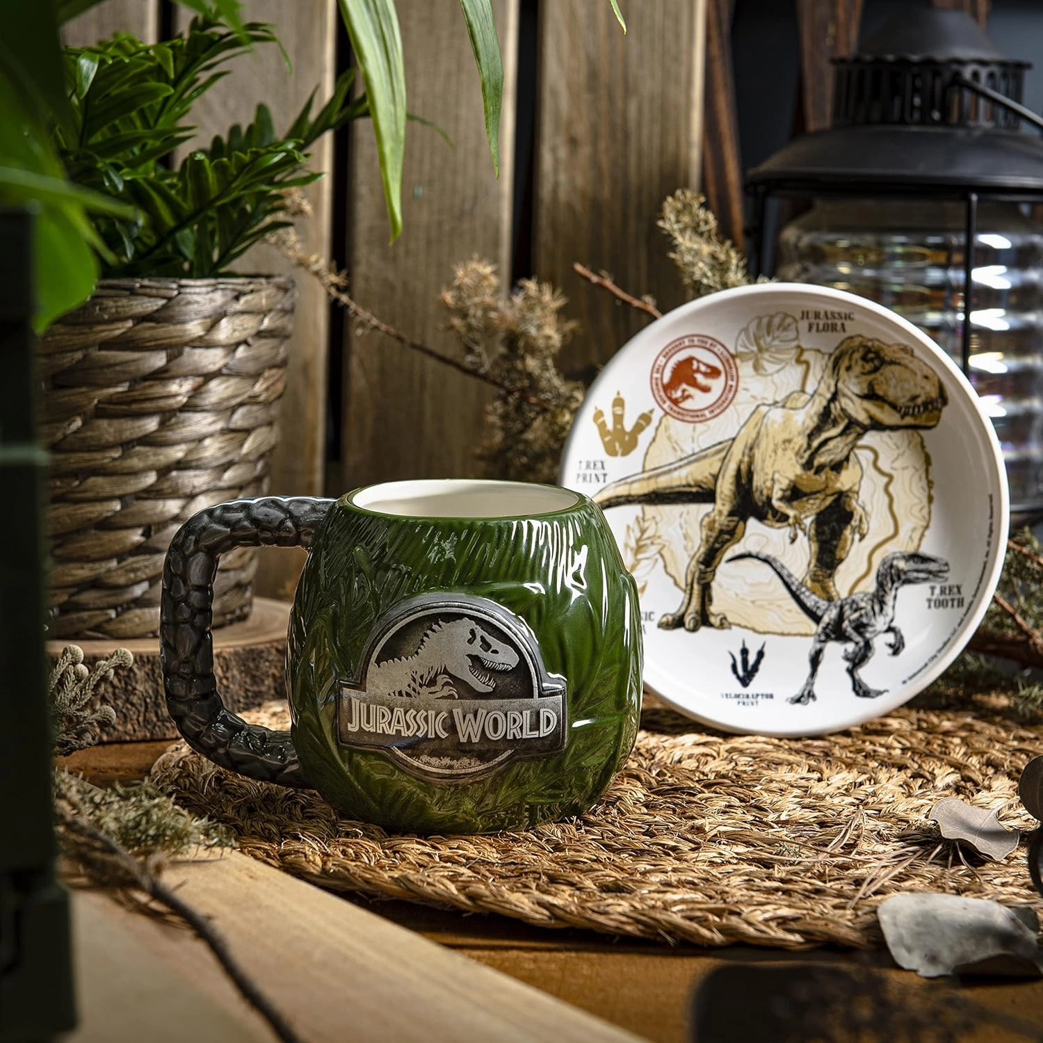 Zak Designs Jurassic World Dominion Movie Ceramic Sculpted Mug Set for Coffee, Tea, Breakfast or Dessert, 3D Character Collectible Keepsake (2-Piece, Non BPA)