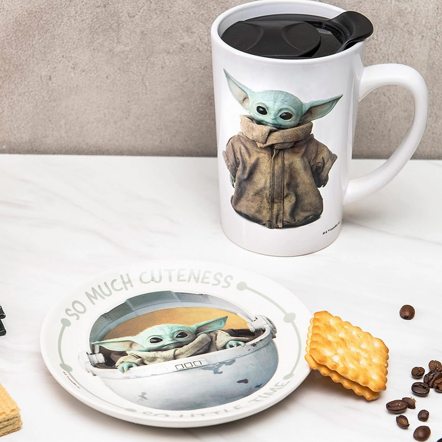Zak Designs Star Wars The Mandalorian Ceramic Latte Mug and Plate Set for Coffee, Tea, Breakfast or Dessert with Travel Mug Lid (2-Piece, Non BPA, Baby Yoda aka The Child),17 fluid ounces