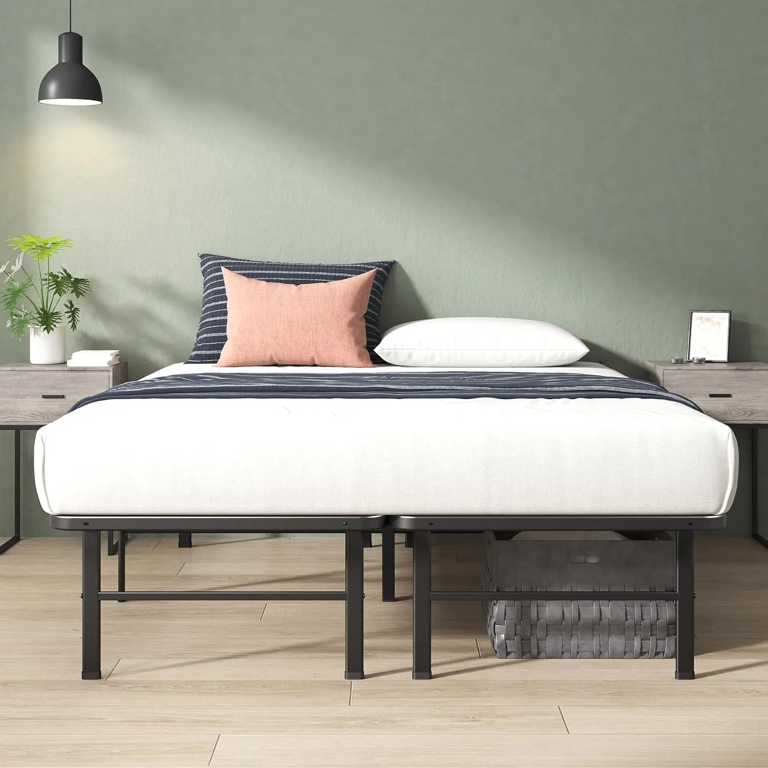 Zinus Rumi 14in Queen Metal Bed Frame, Quick Assembly SmartBase® Mattress Foundation, Heavy Duty Sturdy Steel with No Box Spring Needed, Eco-Friendly Packaging, Black